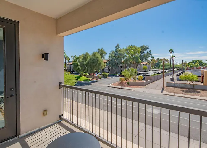 Oasis 1bd With Pool Gym & Parking